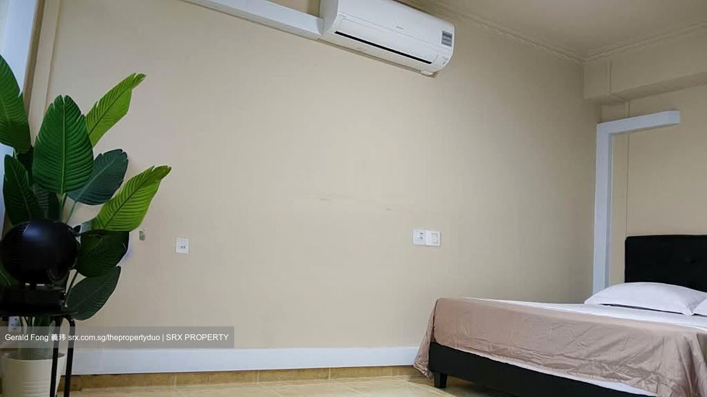 Blk 864 Jurong West Street 81 (Jurong West), HDB 5 Rooms #571872711